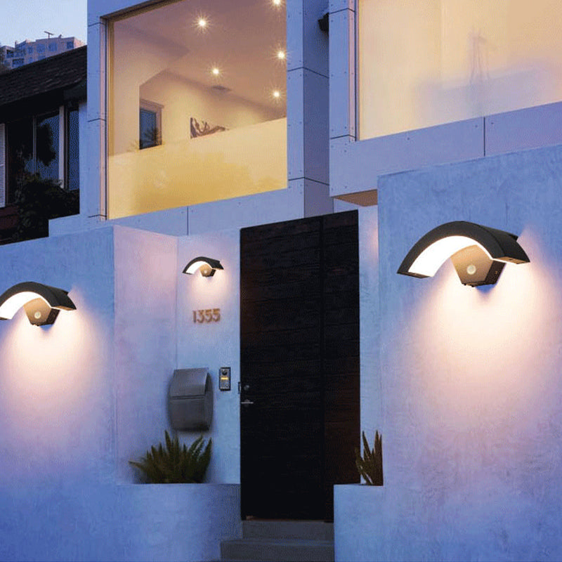 Arandela Alvyn Arco Nórdico LED Exterior Preta À Prova d'Água