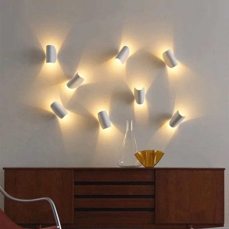 Candeeiro de Parede LED Kio para Leitura, Rotativo 360°, para Cabeceira e Sala de Estar