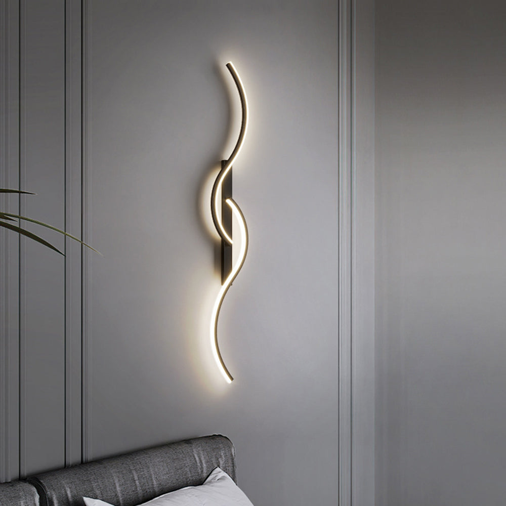 Candeeiro de Parede Vireth Onda Linear Moderna para Quarto, Preto/Dourado