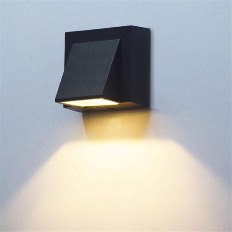 Terin Luminária de Parede Externa LED Preta Moderna