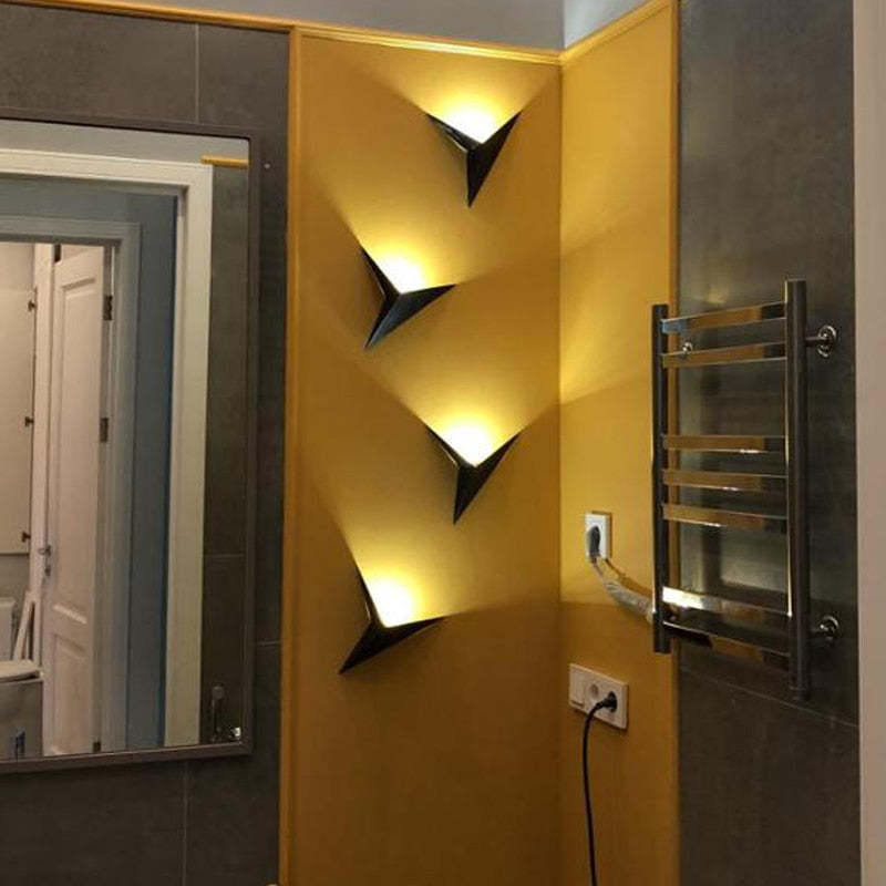 Arandelas de Parede LED Modernas Meri para Quarto, Triângulo