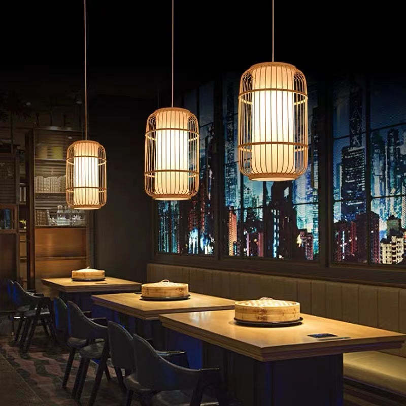 Luminária Pendente Taven Vintage de Rattan e Bambu Tecido à Mão