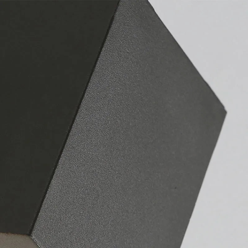 Luminária de Parede Externa Quadrada Minimalista Koraq, Preta
